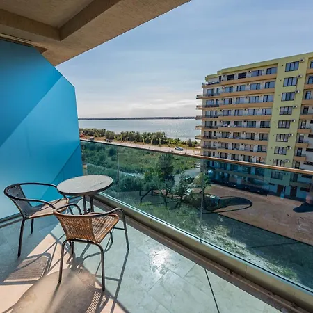 Solid Magic Nuba Mamaia